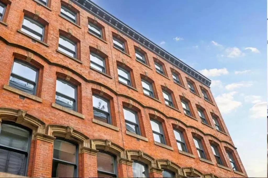 Apartment 2 Bed 2 Bath, Excusive And Central, Concierge Service *