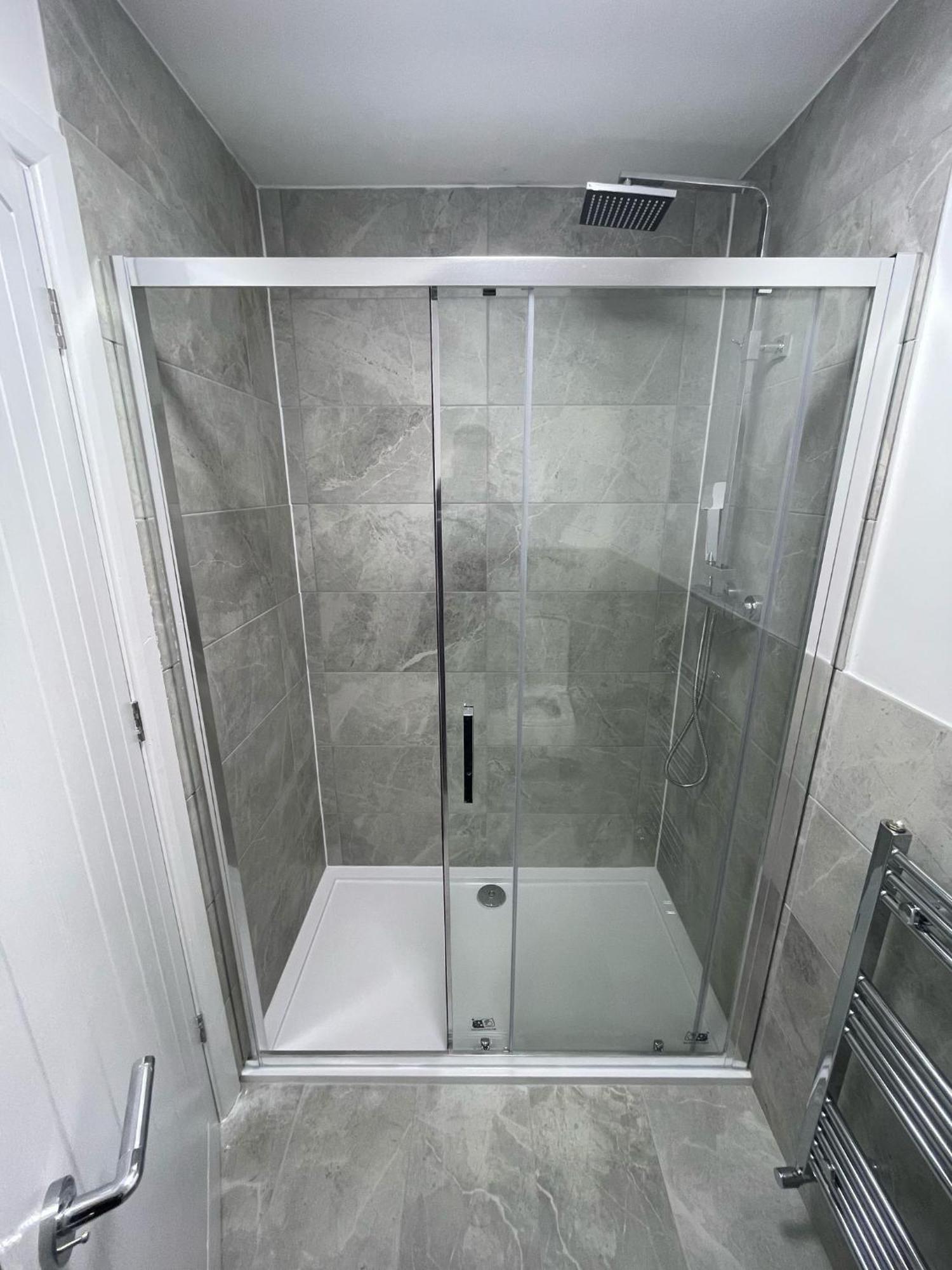 Modern 5 Bedroom House Manchester