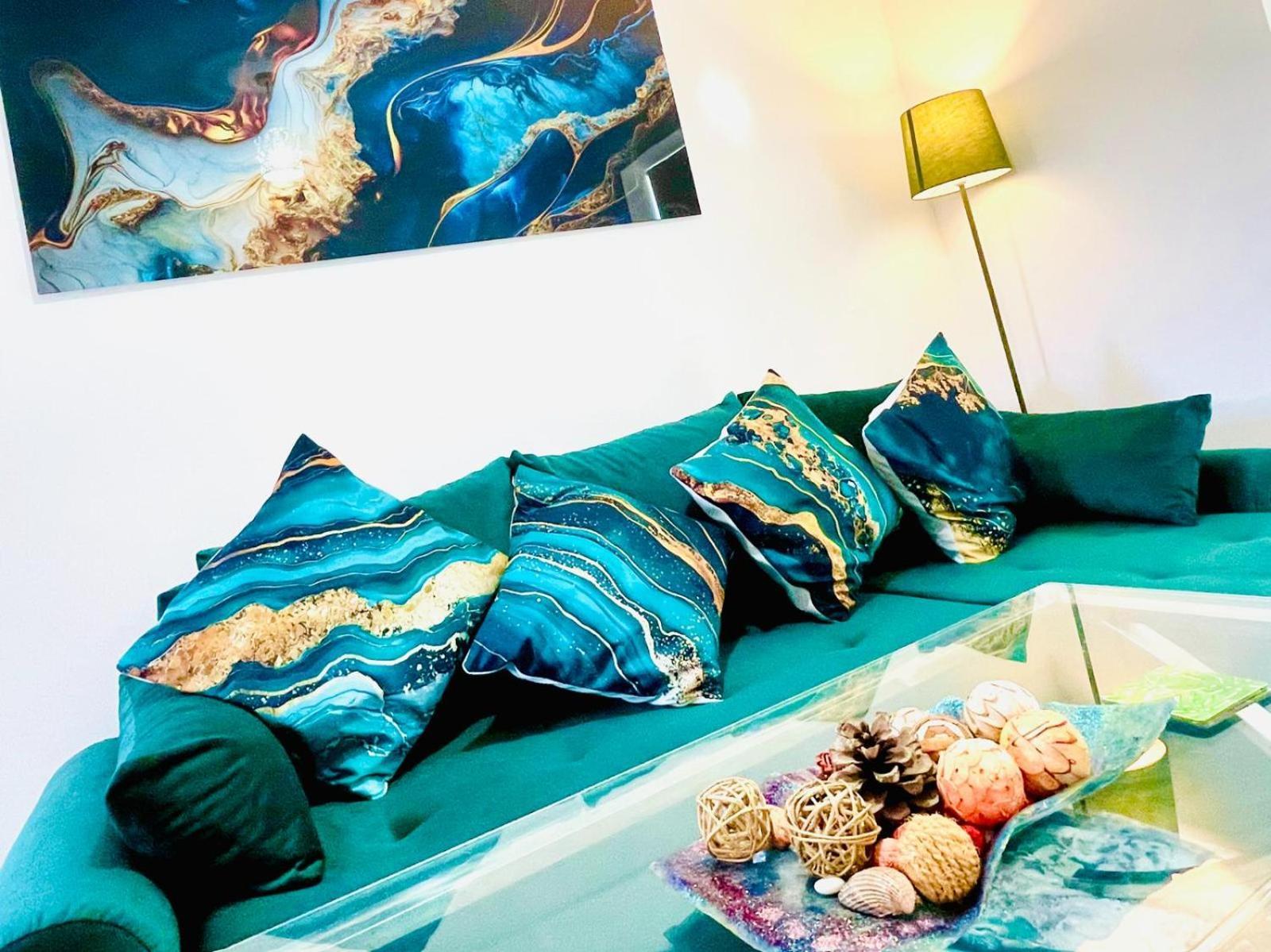 Apartment Modern 3 Bedroom Flat Near University & Hulme Park