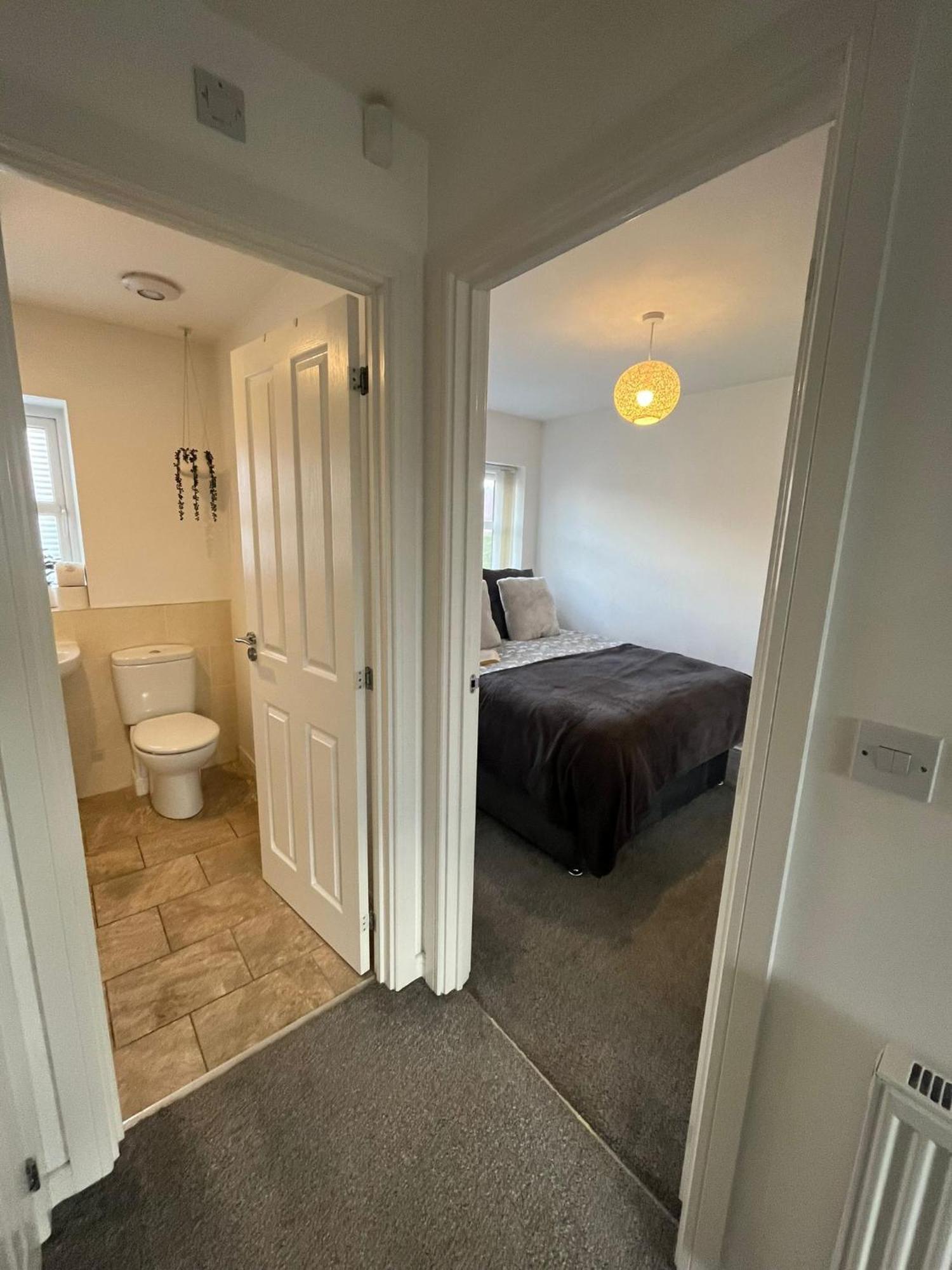 Holiday home Modern 3 Bed Semi-detached