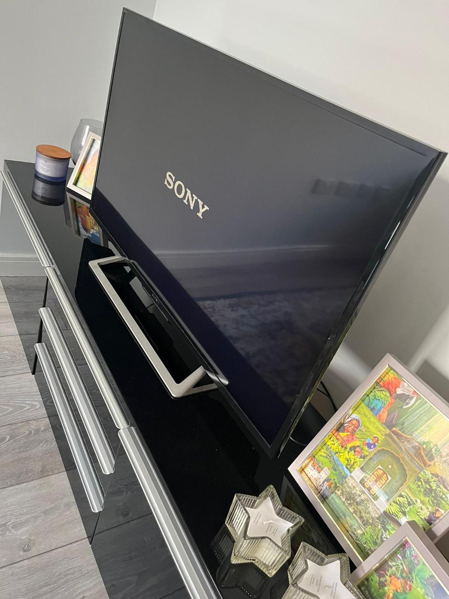 Modern 3 Bed Semi-detached Manchester