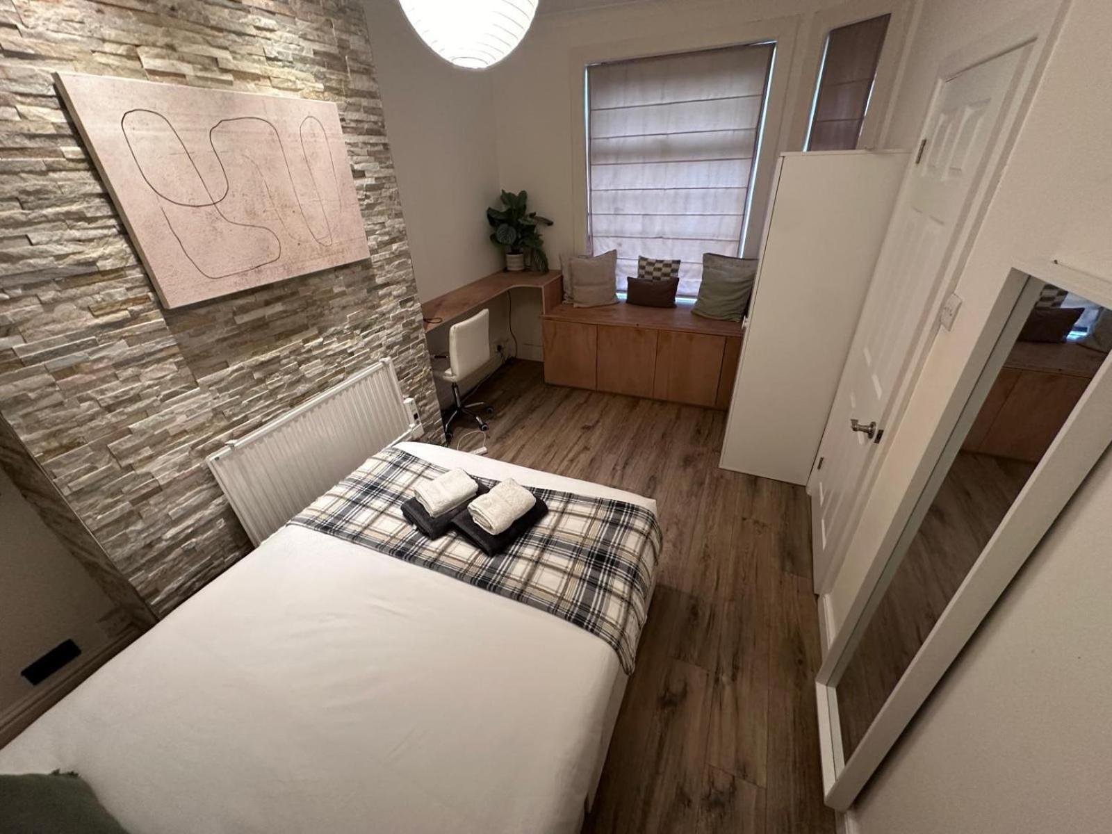 Littleton Co-Living - Private Room Self-Cater