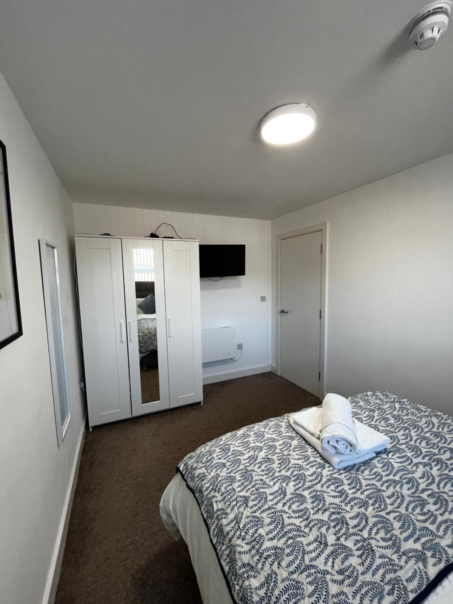 The Failsworth Collection - Stylish With Free Parking Appartement Manchester