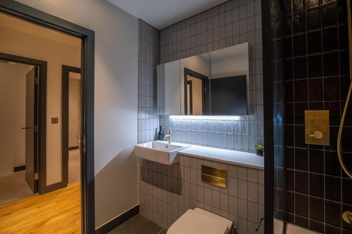 Bauhaus By The Heim Residences Holiday home *