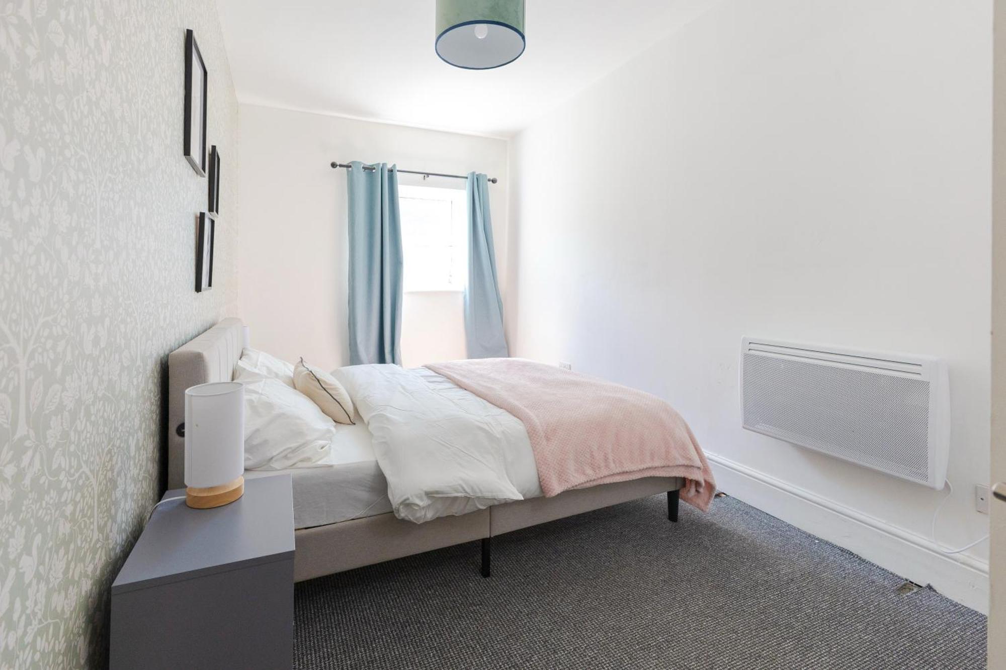 Apartment Feel Floor In M16 *