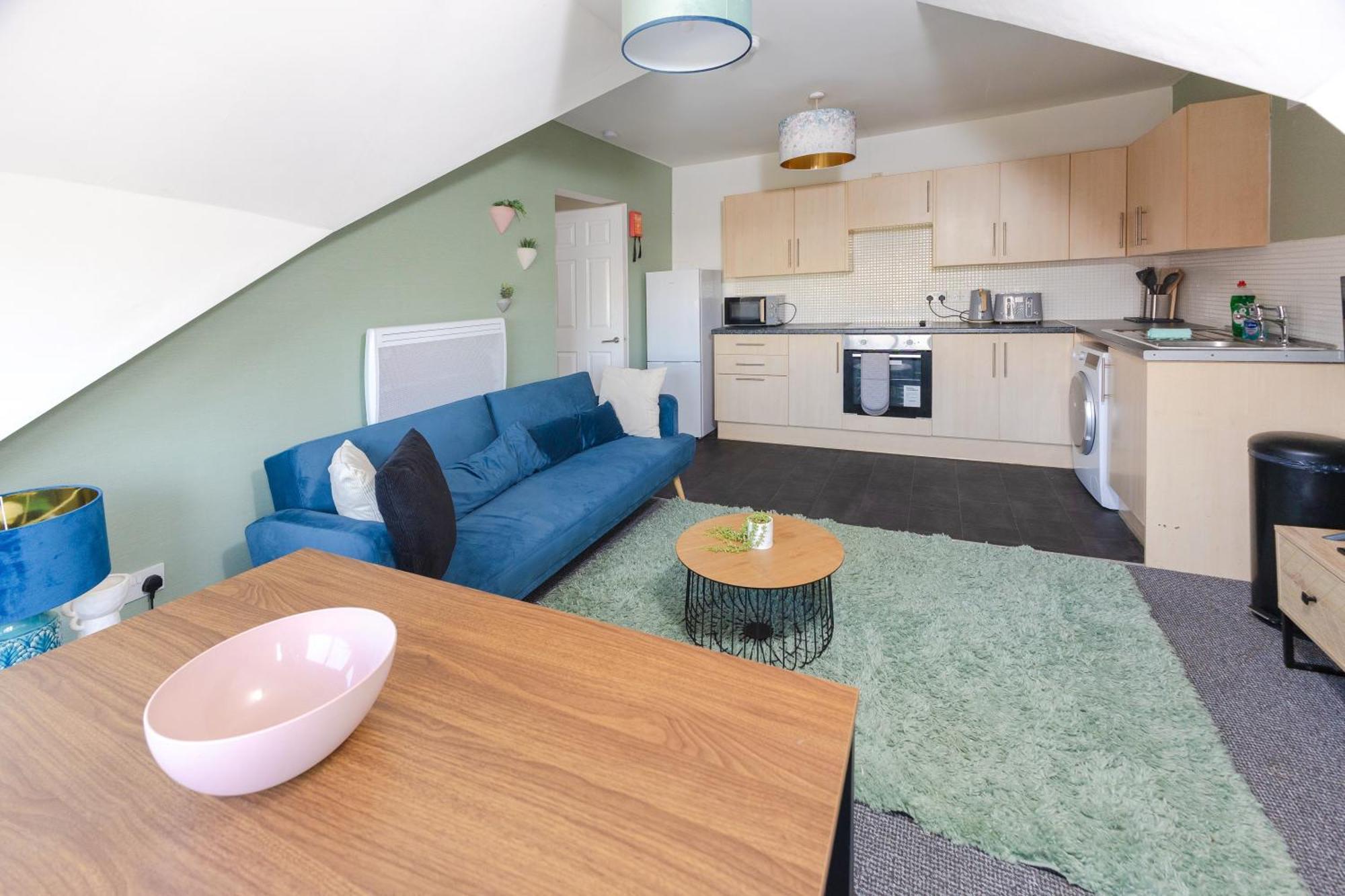 Feel Floor In M16 Apartment