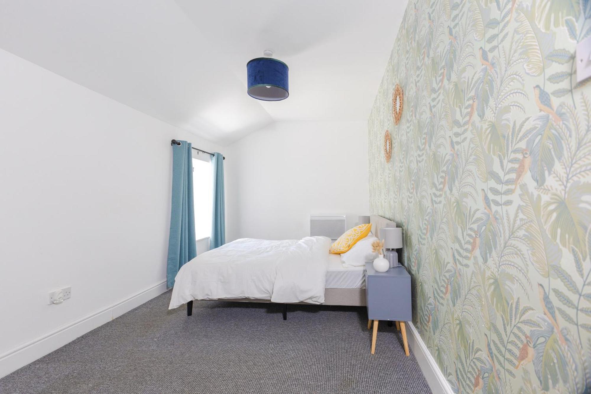 Apartment Feel Floor In M16 *
