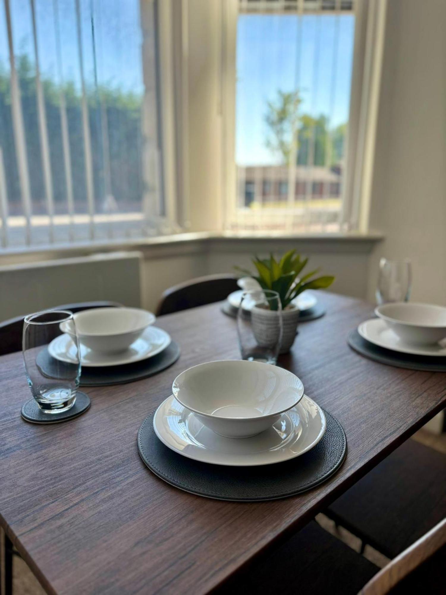 Appartement The Failsworth Collection - Stylish With Free Parking