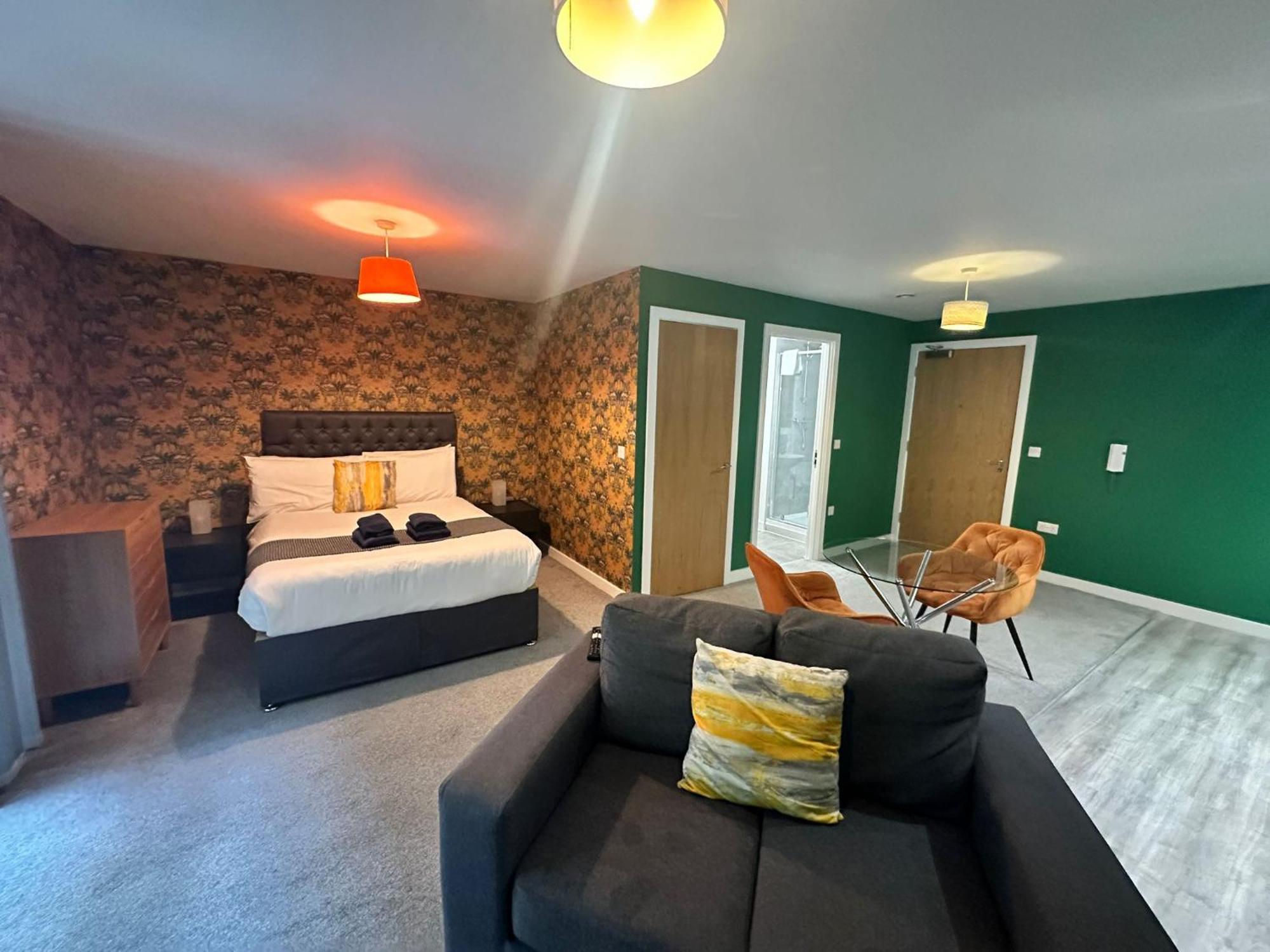 Beehosting Adelphi Wharf * Manchester