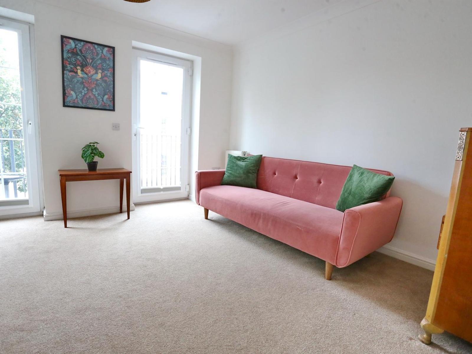 Pass The Keys Stylish House With Balcony Close To Ao Arena Manchester
