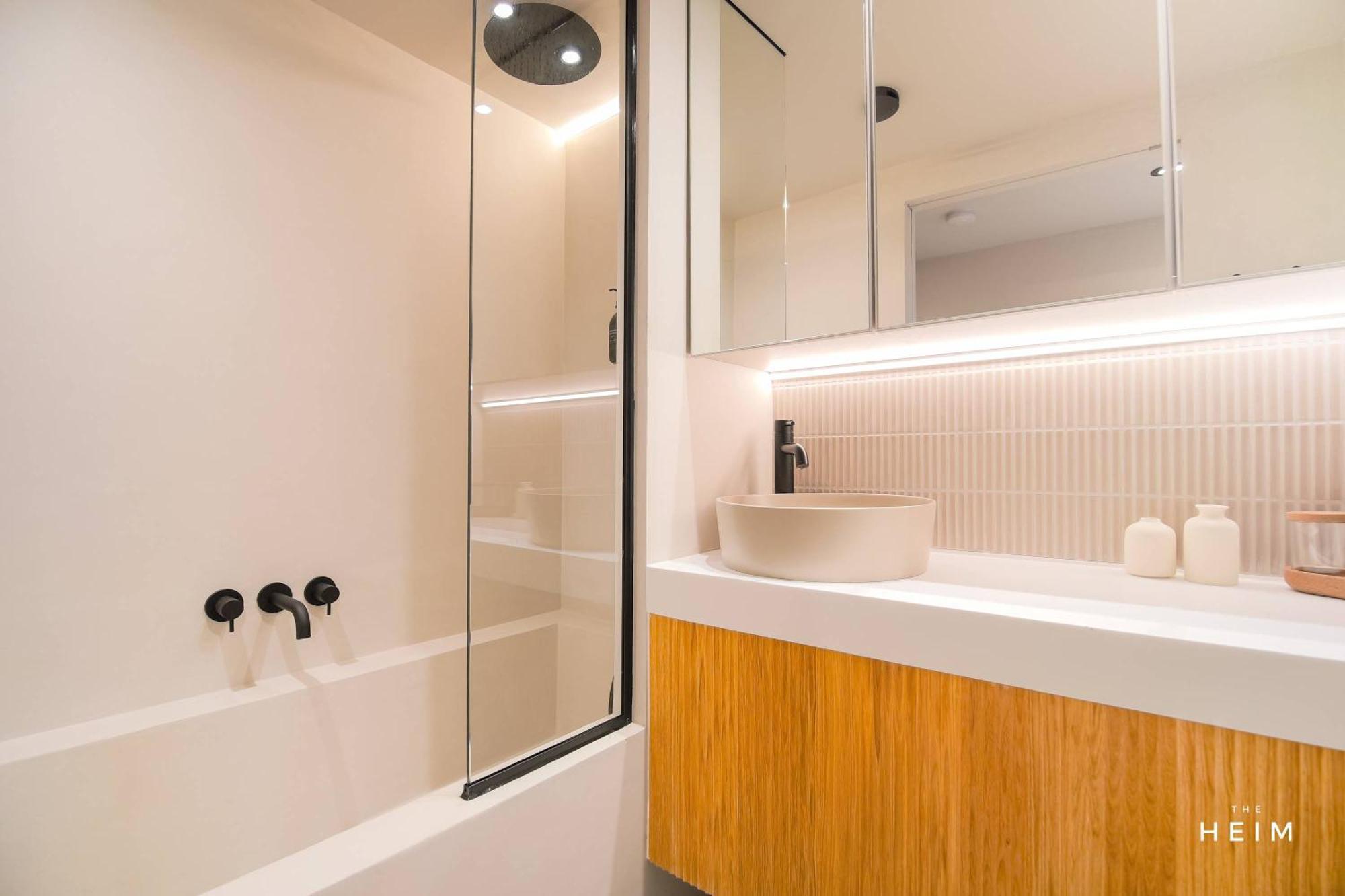 Ceramica By The Heim Residences Apartment Manchester