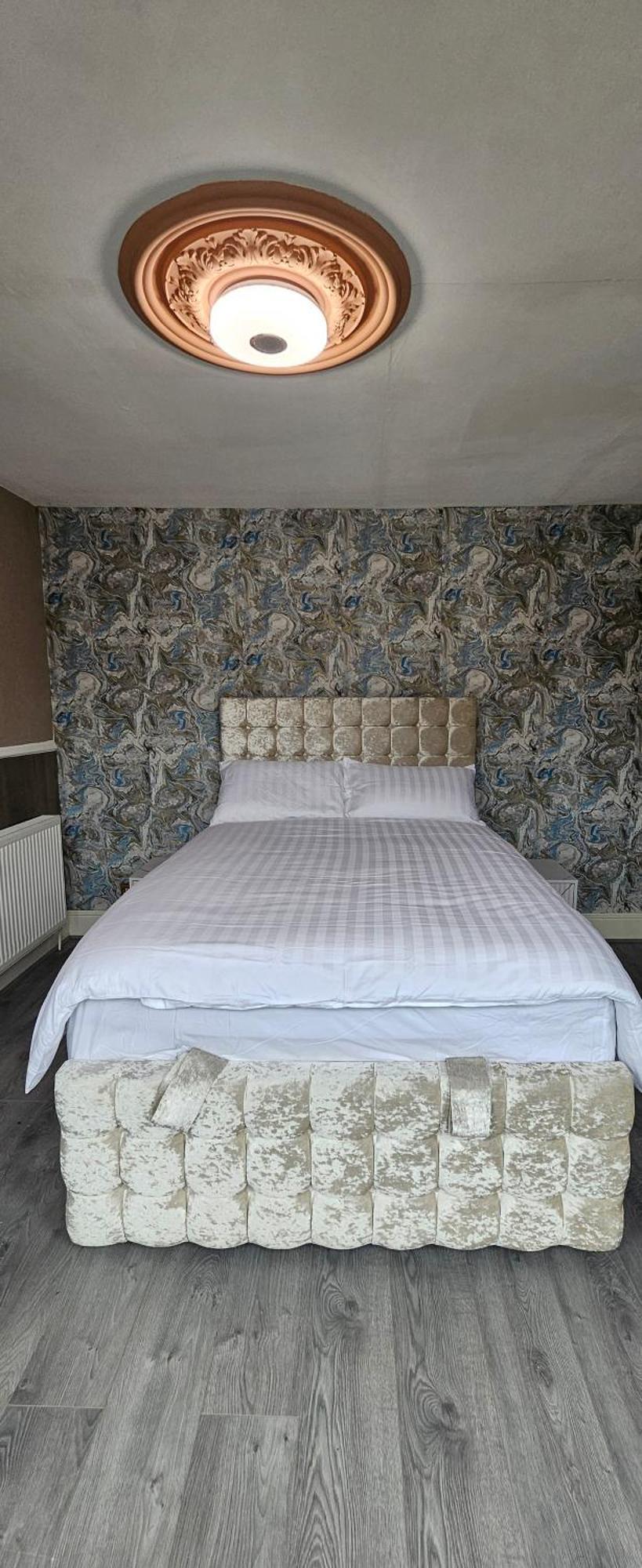 Modern Three Bed House Near Manchester City Centre Holiday home *