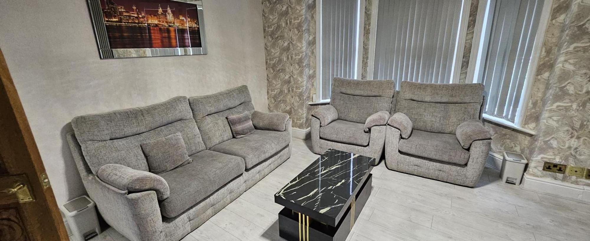 Modern Three Bed House Near Manchester City Centre * Manchester