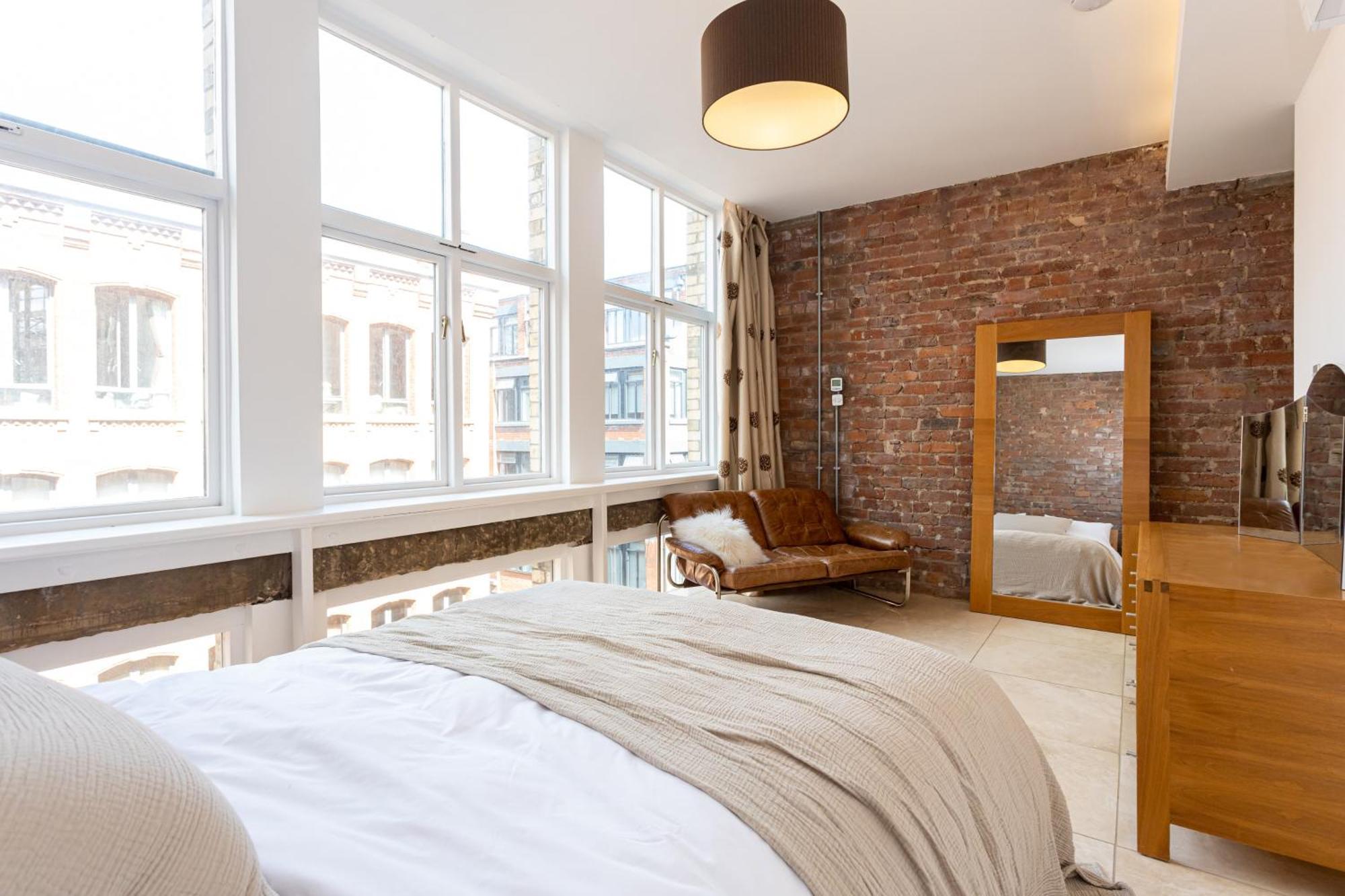 Luxury Penthouse With Private Roof Terrace Manchester