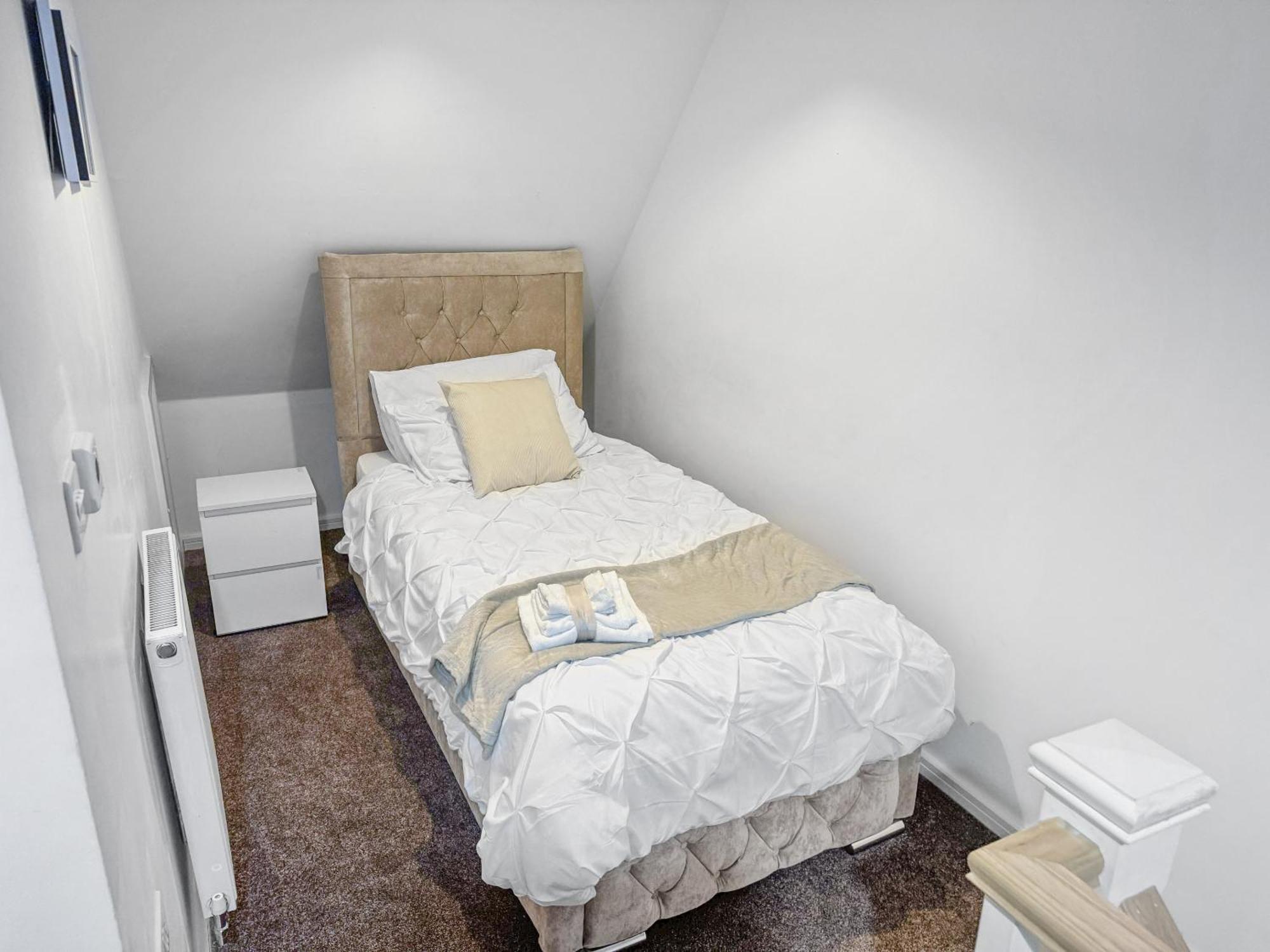 Holiday home Chic 3-br House Ao Arena, Centre,old Trafford *