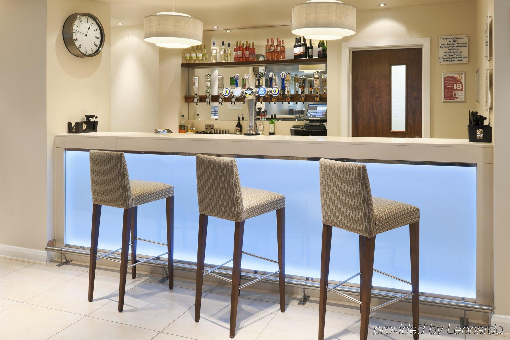 Express Centre By Ihg 3*