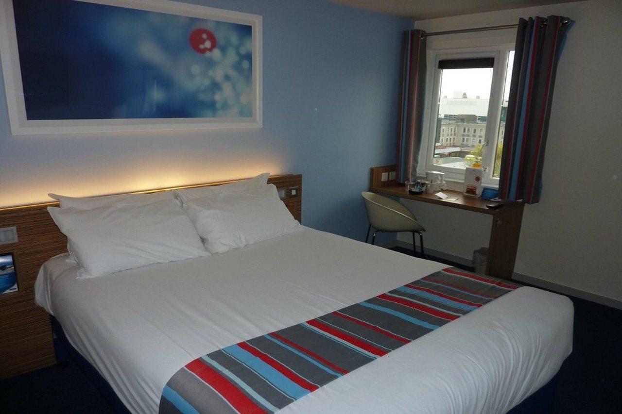 Hotel Upper Brook Street 3*
