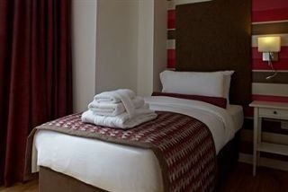 High Street Townhouse Aparthotel