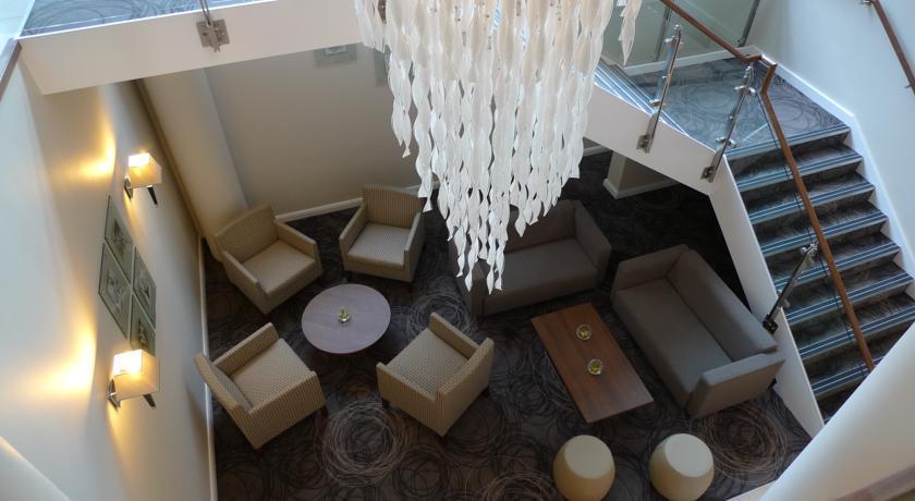 Hotel Express Centre By Ihg 3*