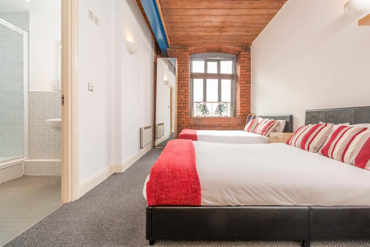 City - M1 Apartment Manchester