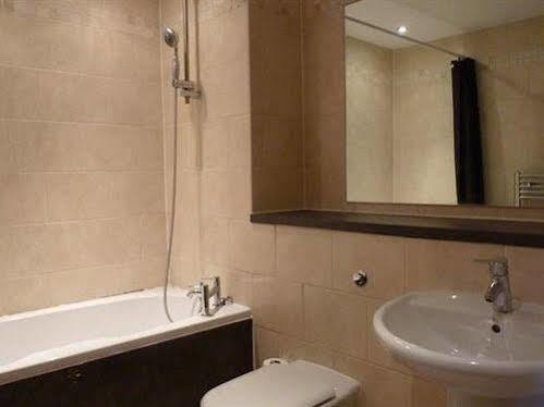Fresh Apartment Manchester