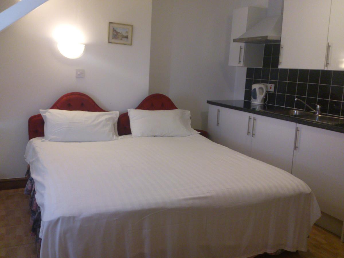 Elton Bank Hotel 3*
