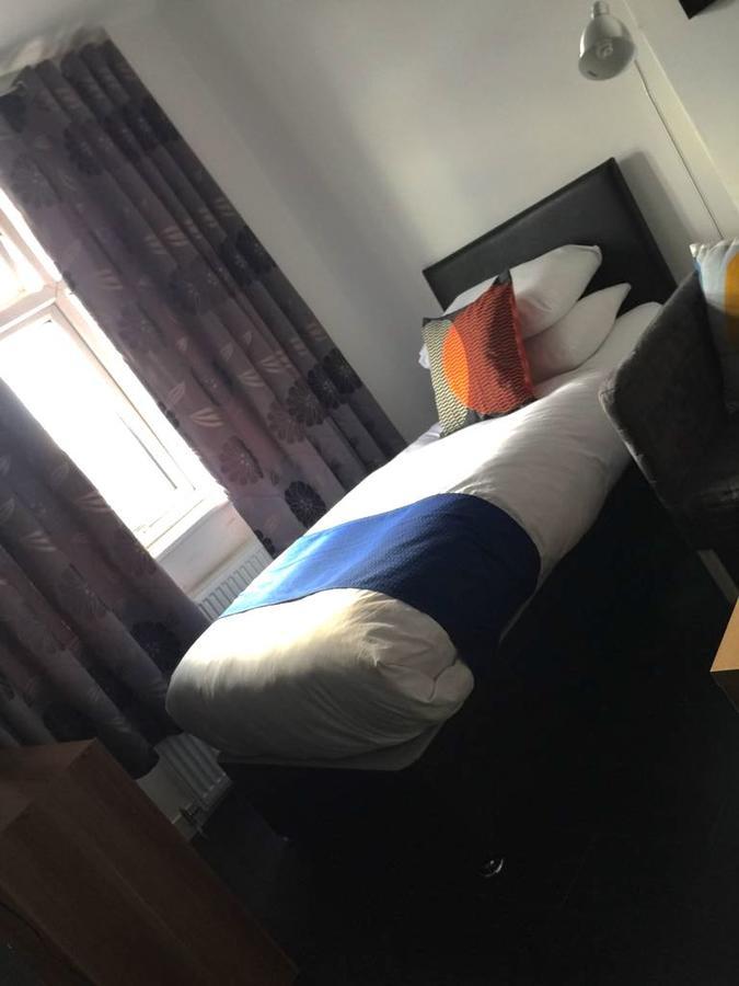 Park Crescent Hotel 2*