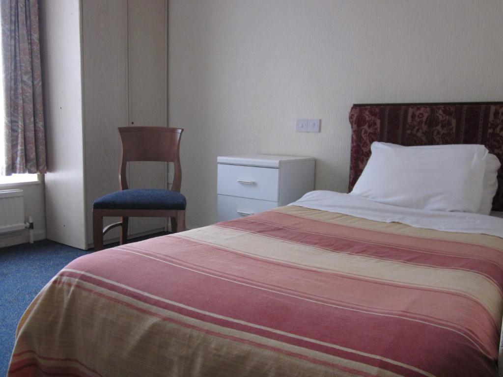Hotel The Rams 2*