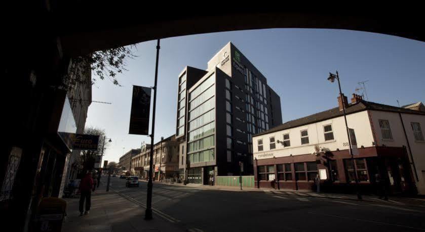 Hotel Express Centre By Ihg