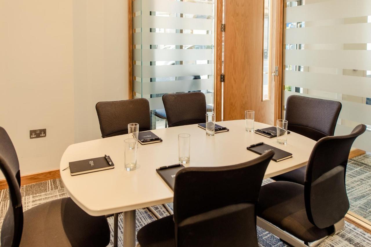 Premier Aparthotel 4*