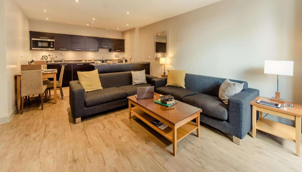 Aparthotel Premier