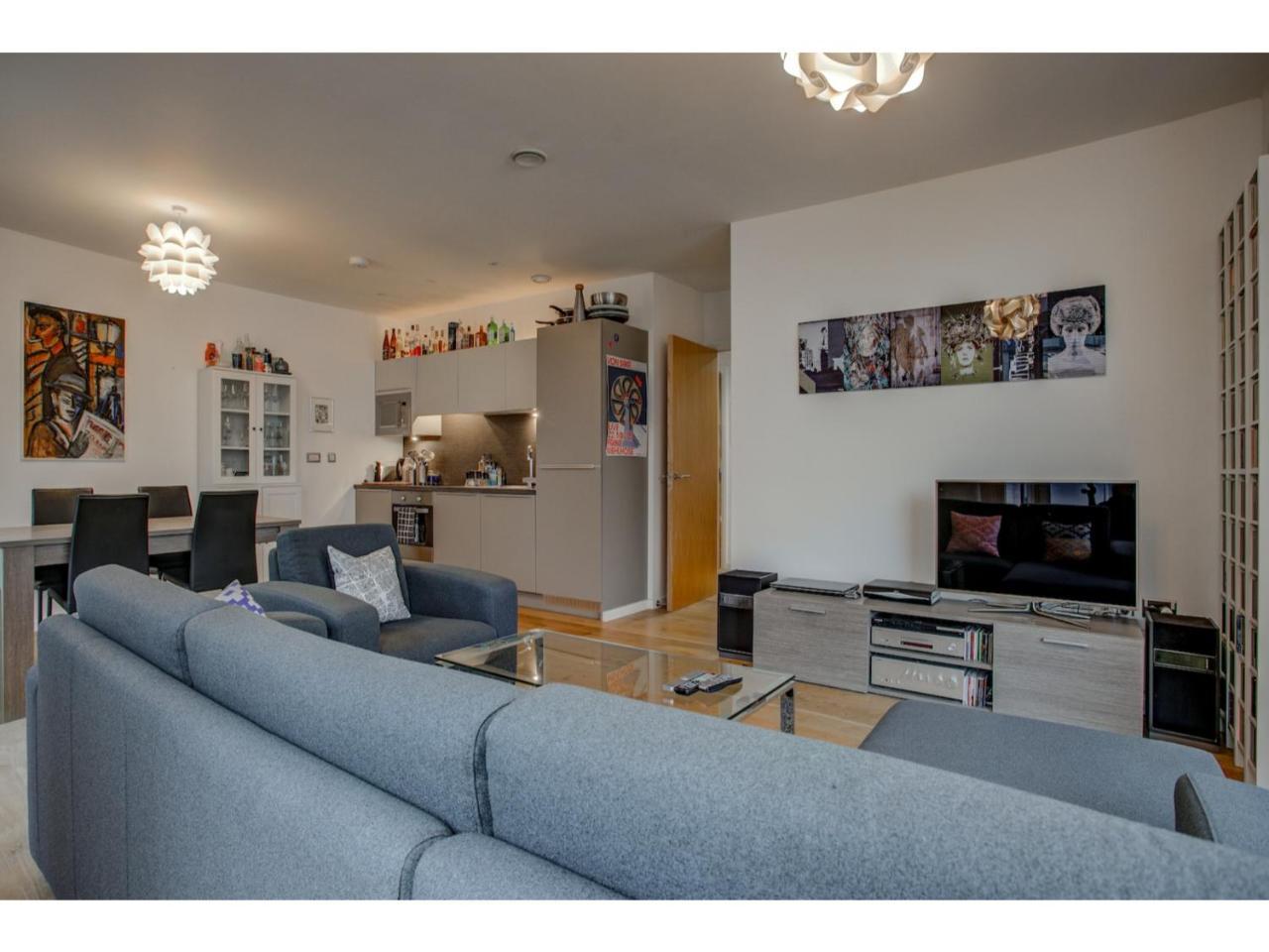 Stylish And Charming Apt For Up To 4, Appartement Manchester