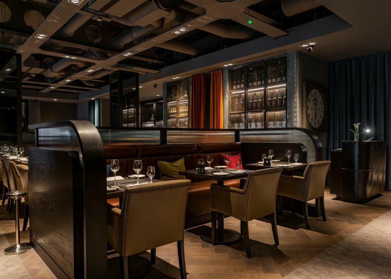 Dakota Hotel 4*