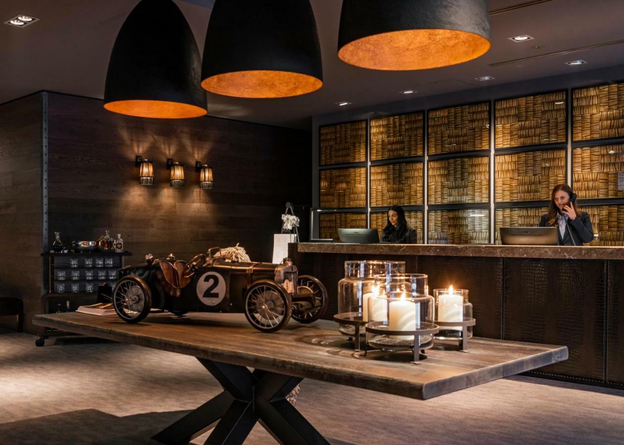 Hotel Dakota
