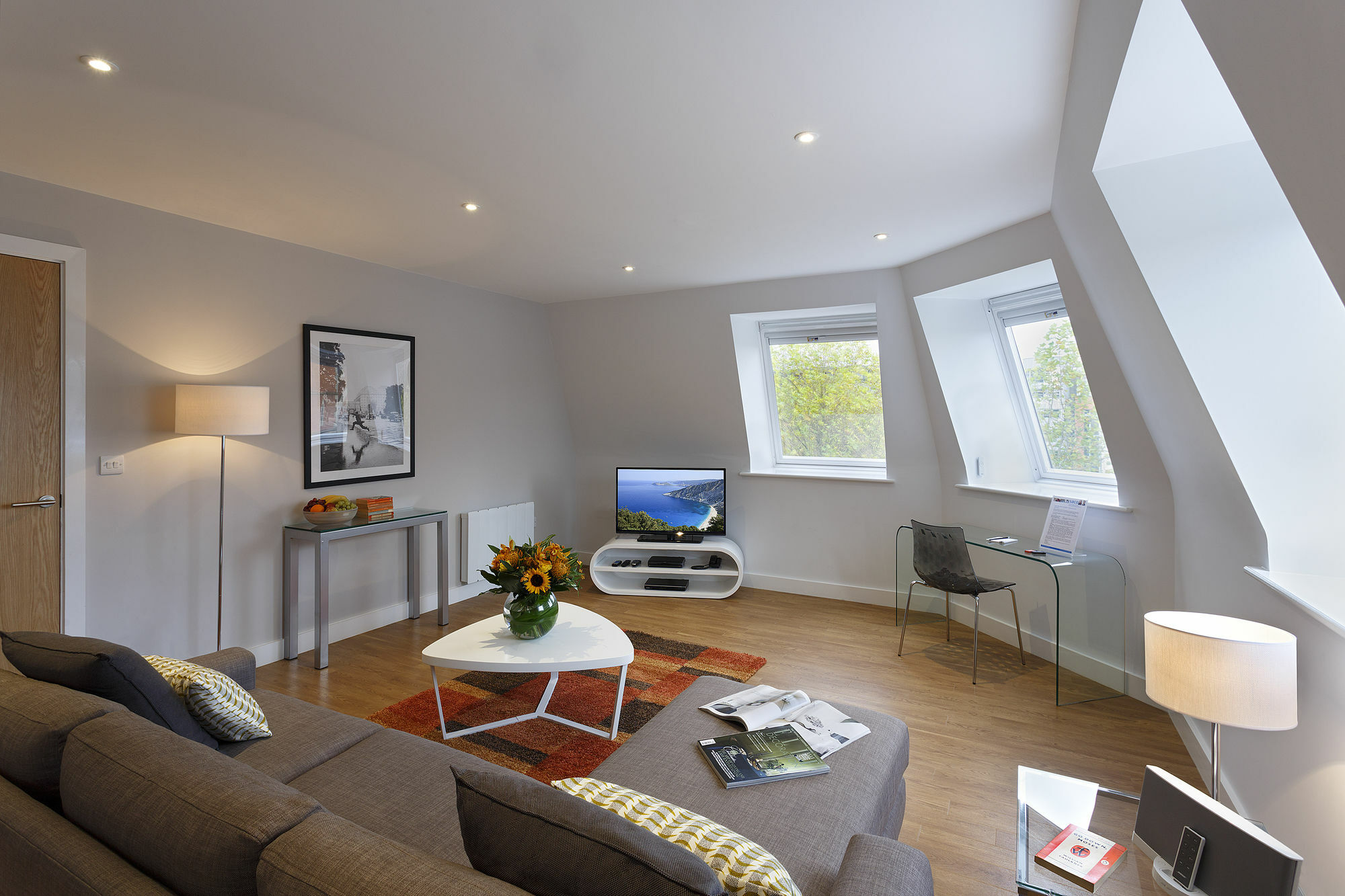 Cove Minshull Street Hotel 4*