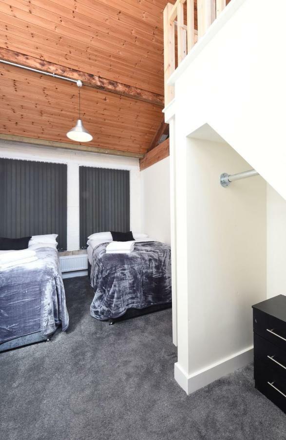 Apartment Stunning Penthouse Slps 20 Manchester