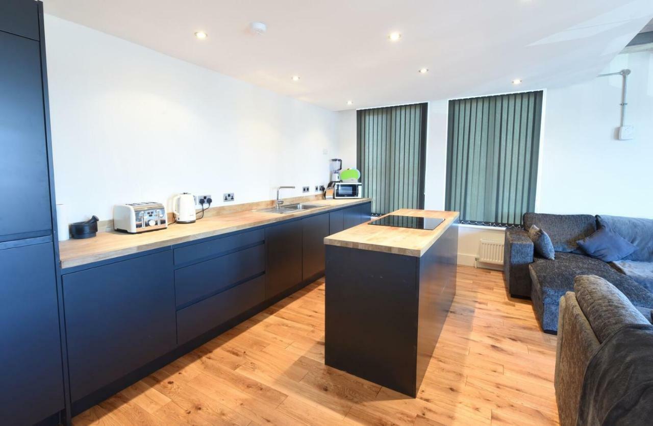 Apartment Stunning Penthouse Slps 20 *