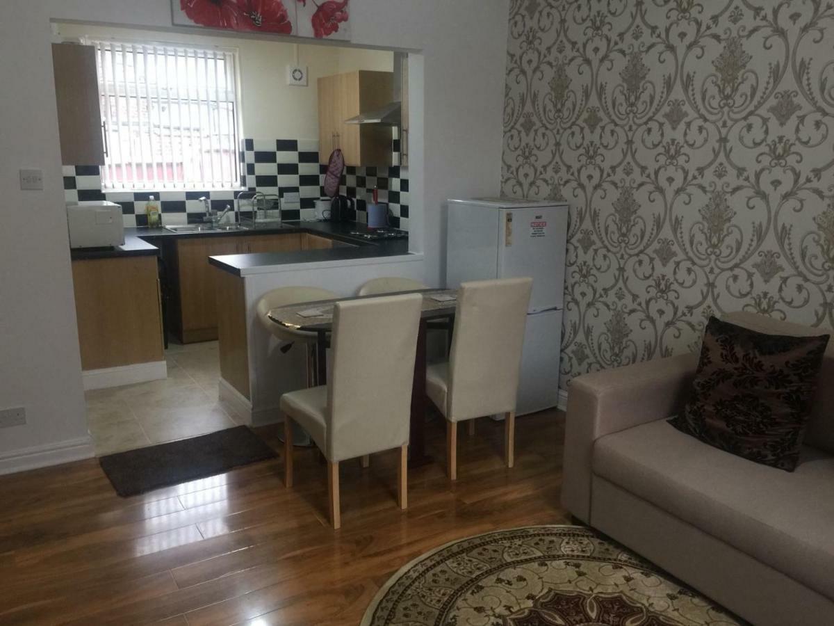Knutsford House Holidays Holiday home Manchester