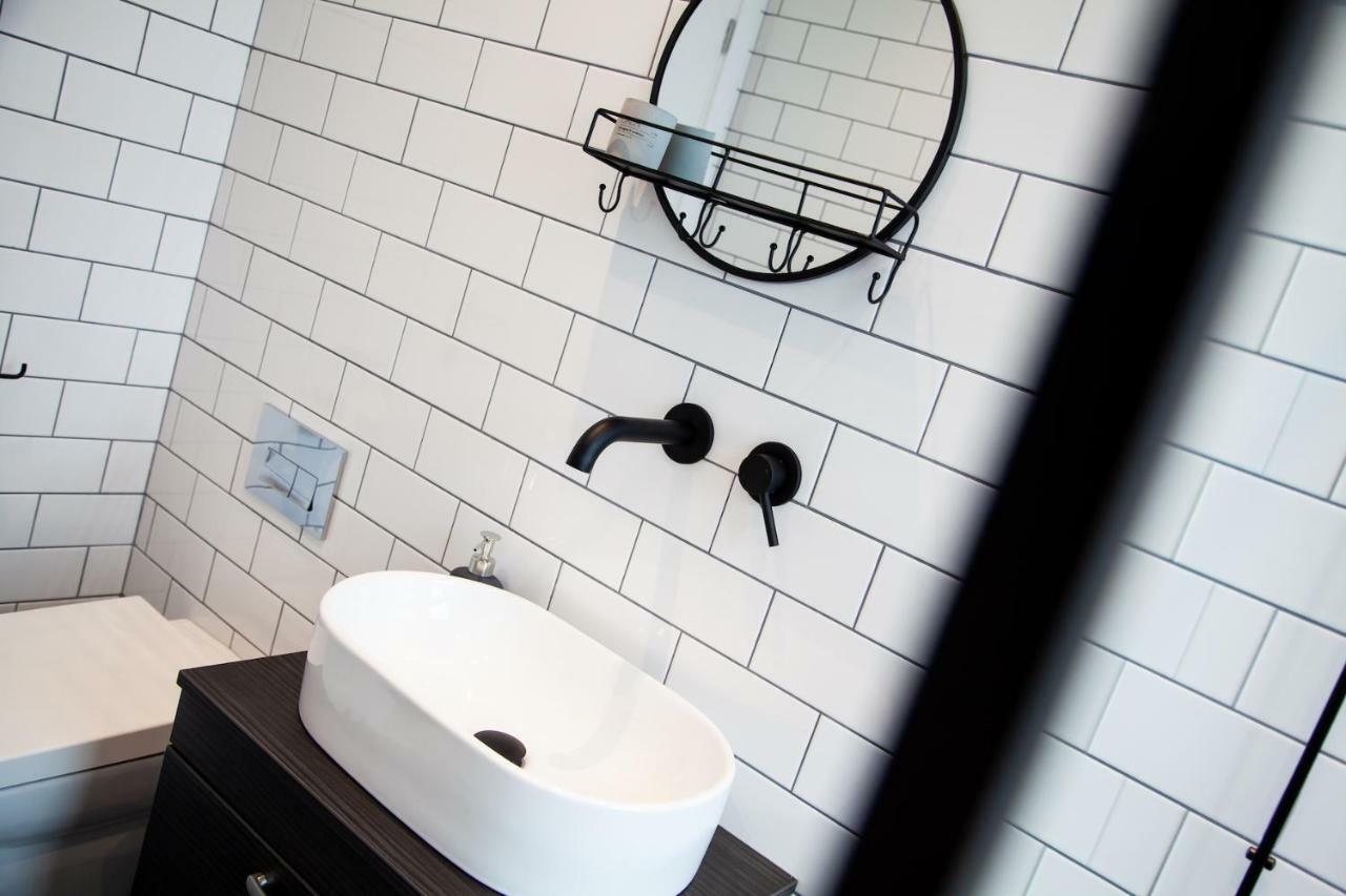 The Barbershop Apartment Manchester