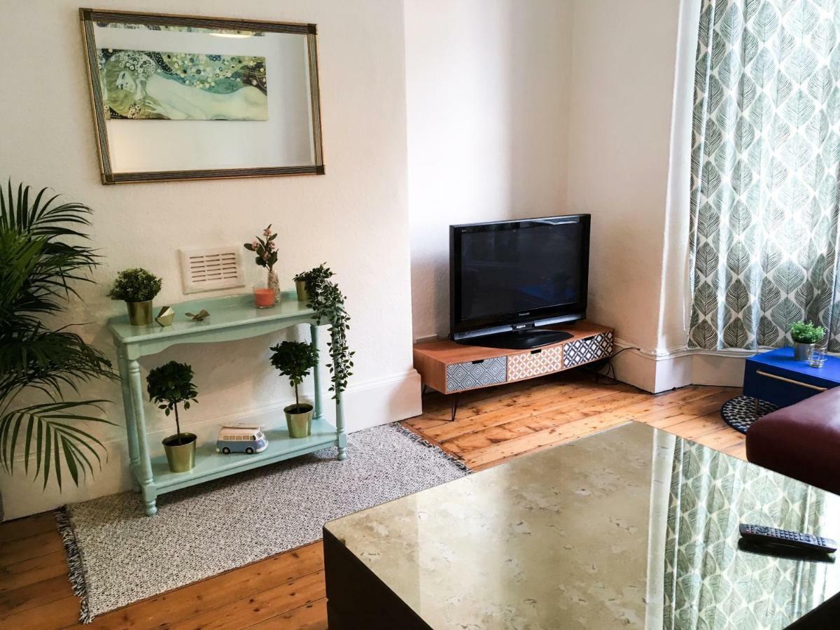 504 Wilmslow Road * Manchester