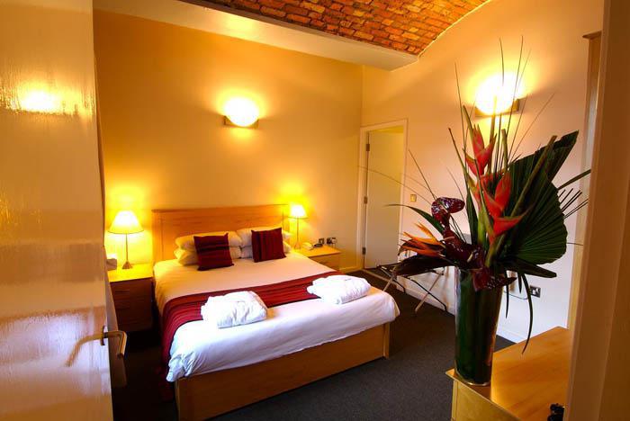 The Place Aparthotel