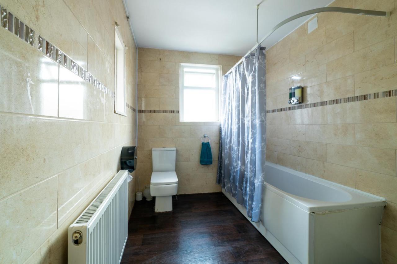 Regency 2* Manchester