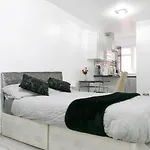Cheetham Hills Apartments
