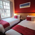 Ville Hotel