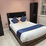 Ville Hotel