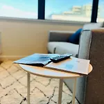 Spectacular Studio Apartment Near To Old Trafford Stadium
