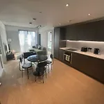 Luxury 2 Bedroom Apartment