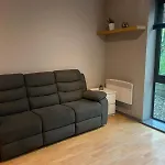 Central Mcr, Large 2 Bedroom Apartment, Parking!