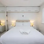 Guestready - One Perfect Stay In Salford - No Wifi