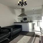 Central 2Bed 2Bath